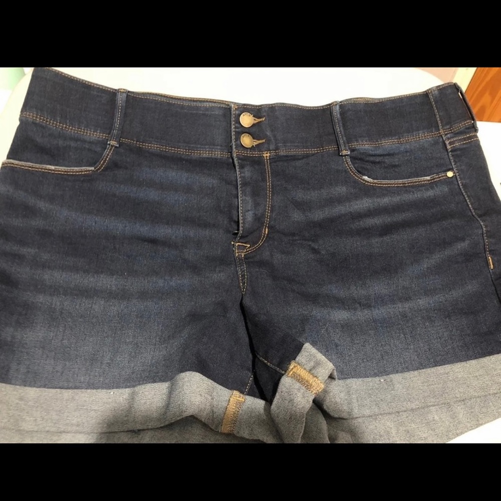 Women’s Jean Shorts